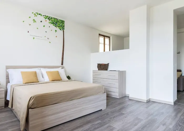 View Apartment *